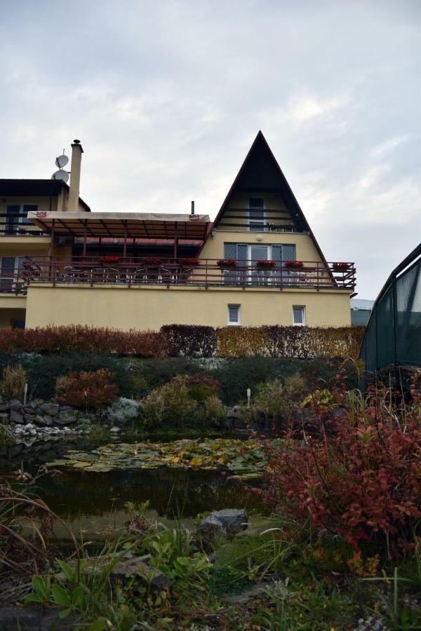 Penzion Koruna Nitrianske Rudno Dış mekan fotoğraf